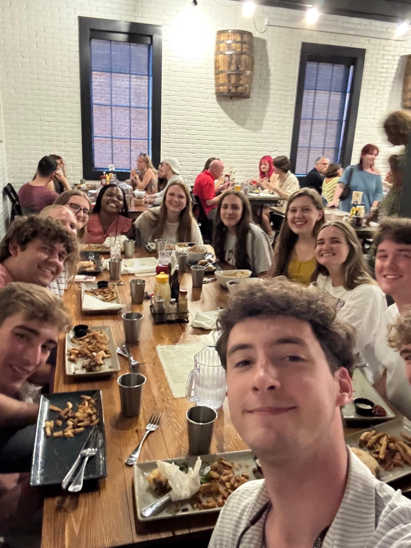 A restaurant full of RUF students enjoying Taste of Athens